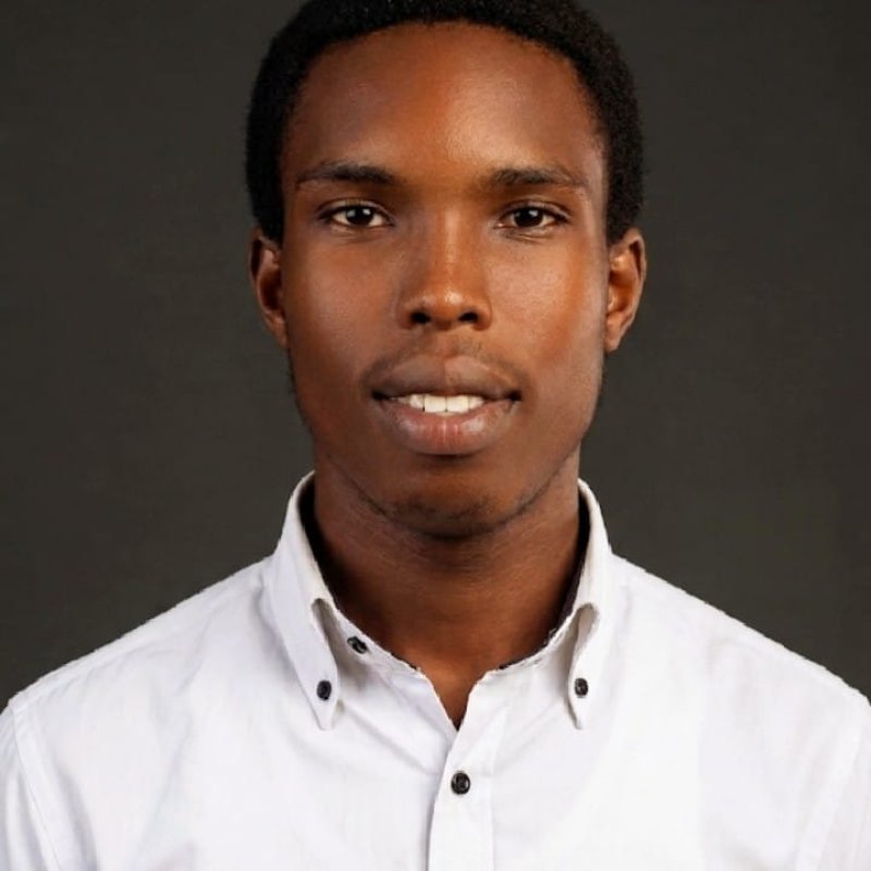 Alex kumi larbi Aggrey-Fynn 